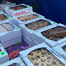 Саратовцев позвали за покупками на Театральную площадь 